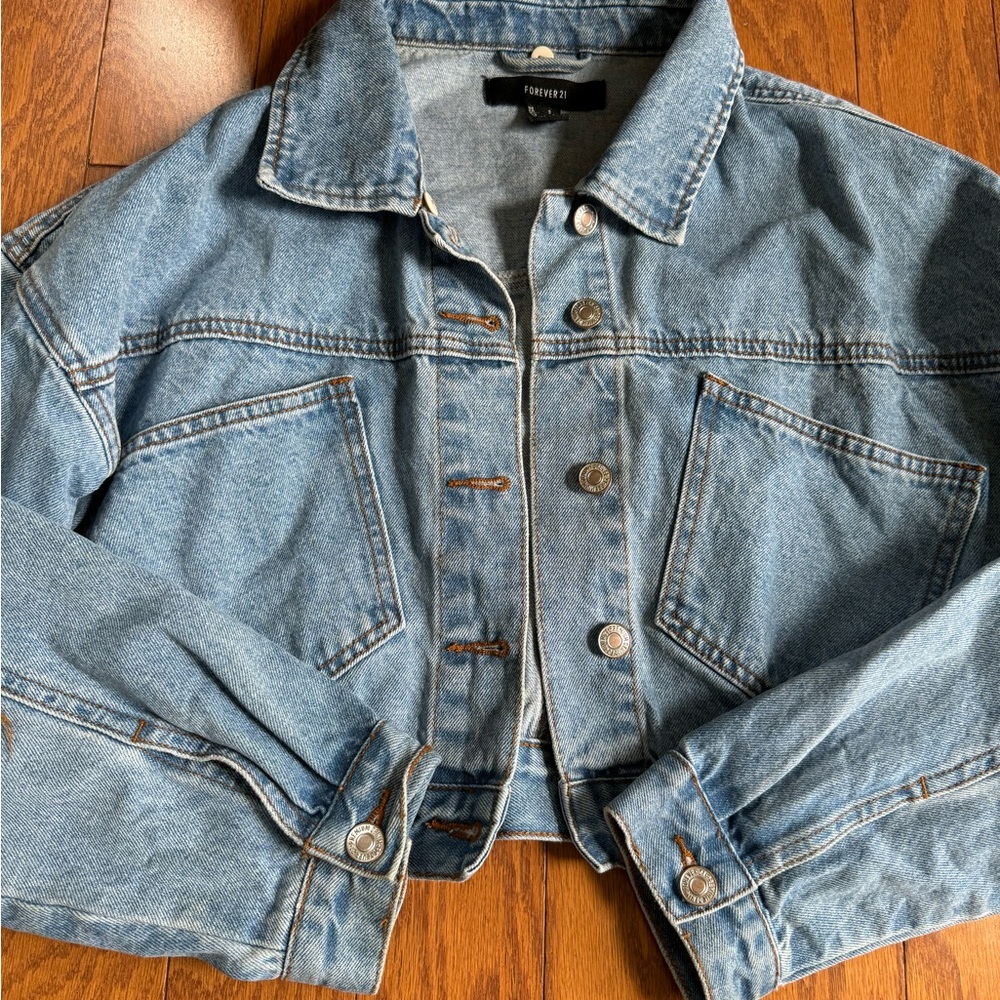 Cropped Denim Jacket